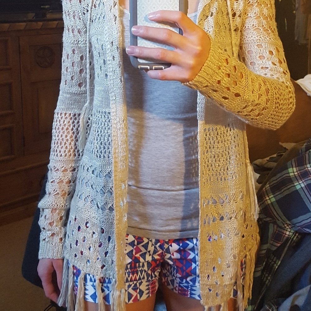 Cardigan type sweater